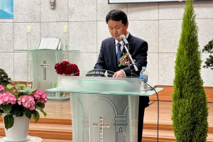 사회 : 이치운 목사(선교부 총무)